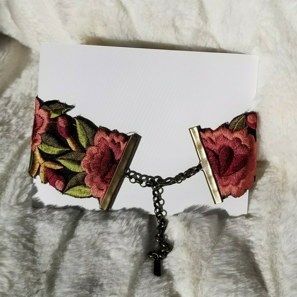 CHILD OF WILD // ltd ed floral cut out patch style choker LAST ONE! - Picture 8 of 14